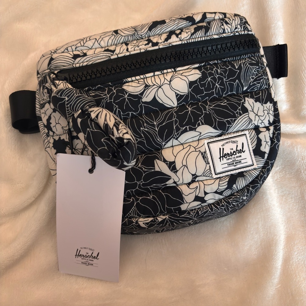 NWT Quilted Belt Bag